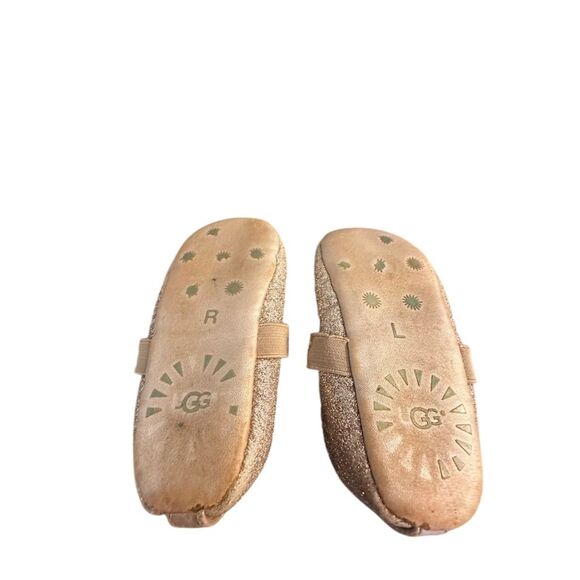 UGG Baby Gold Glitter Ballet Flats Faux Fur Lined Slip-On Shoes Size 4/5 - Picture 5 of 6